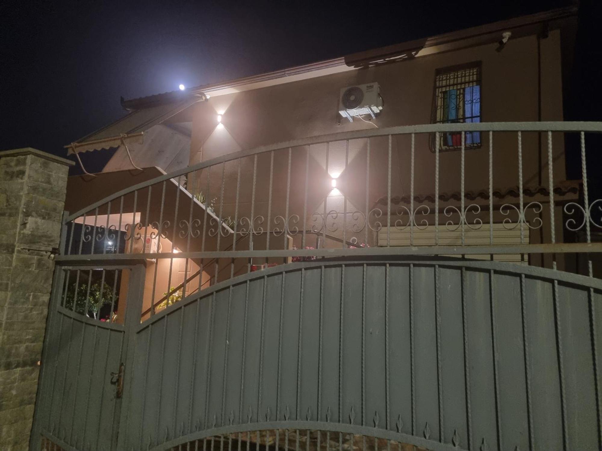 Vila Megi-Rent Room Vlorë Eksteriør billede